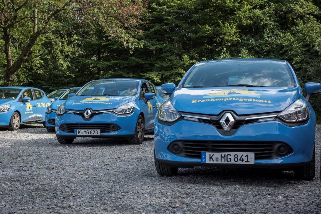 Bild der Autos des Pflegedienstes